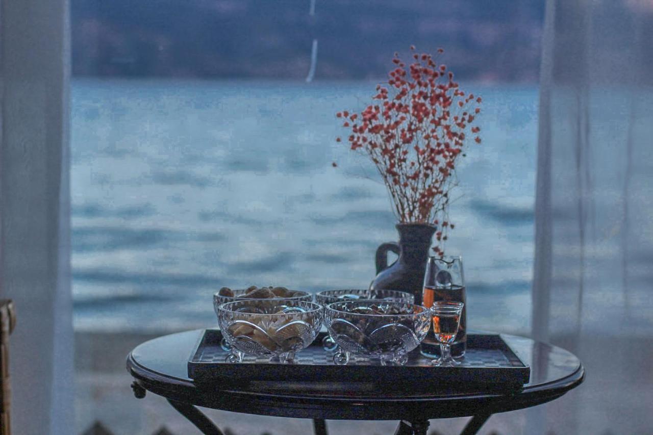 נינגלנג Lugu Lake In Love Inn Hostel מראה חיצוני תמונה