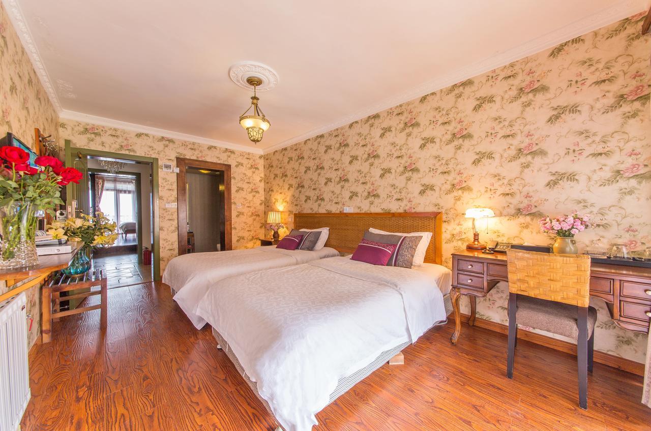 נינגלנג Lugu Lake In Love Inn Hostel מראה חיצוני תמונה