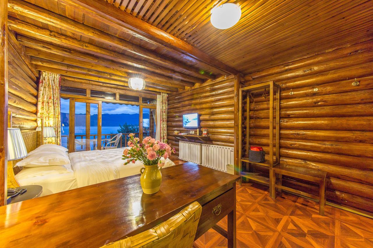 נינגלנג Lugu Lake In Love Inn Hostel מראה חיצוני תמונה