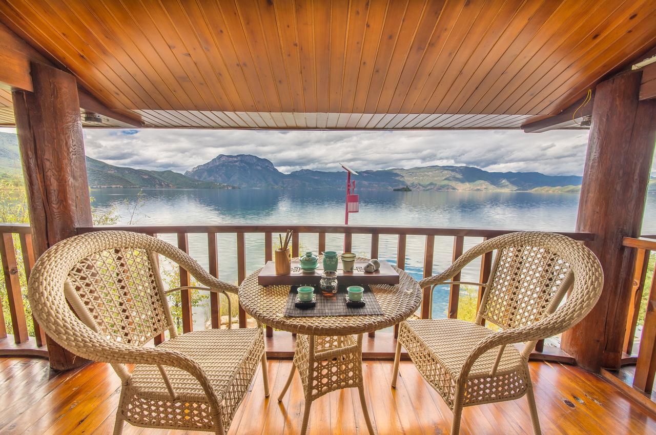 נינגלנג Lugu Lake In Love Inn Hostel מראה חיצוני תמונה
