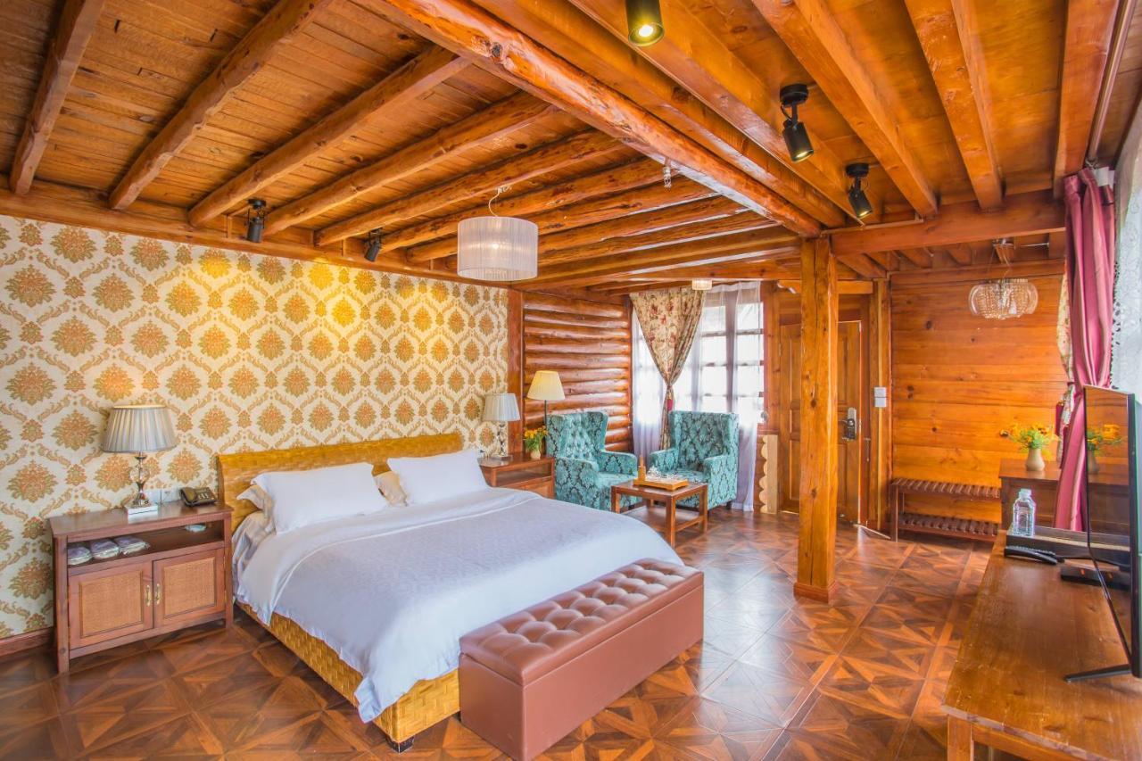 נינגלנג Lugu Lake In Love Inn Hostel מראה חיצוני תמונה