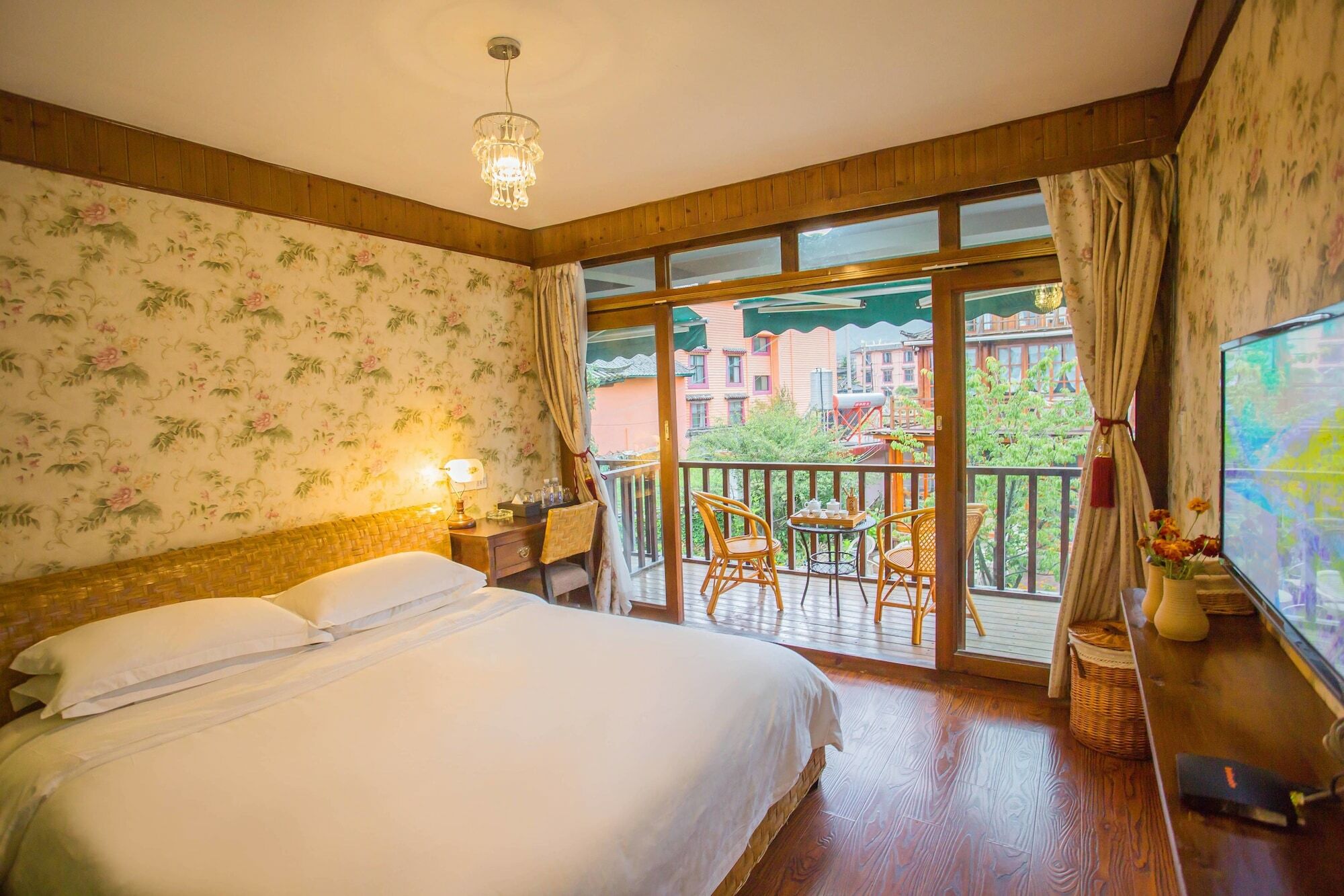 נינגלנג Lugu Lake In Love Inn Hostel מראה חיצוני תמונה